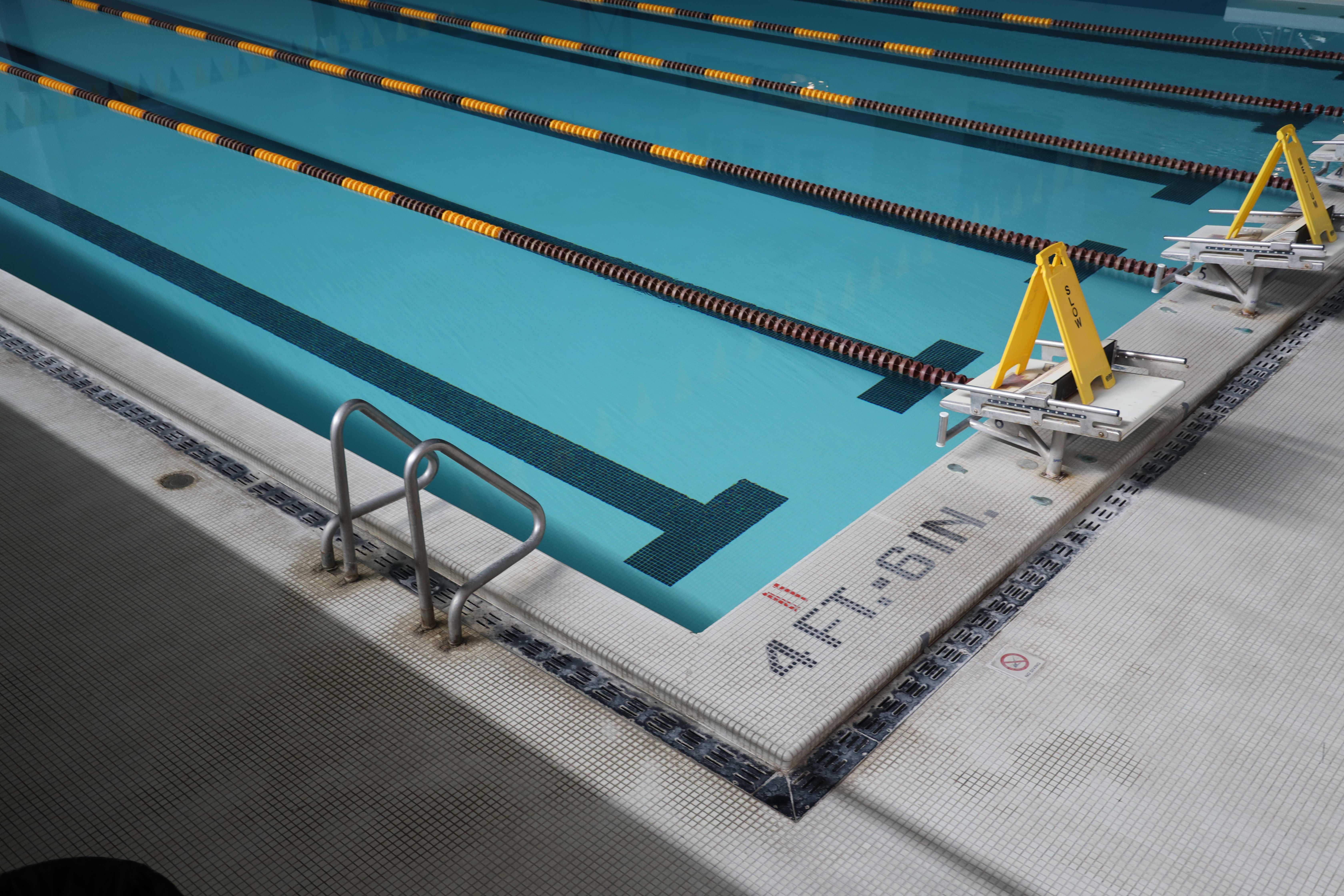 a photo showing an edge of the swimming pools at beyer hall